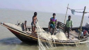 ভোলায় মেঘনা ও তেঁতুলিয়া নদীতে রবিবার থেকে শুরু হচ্ছে ২ মাস  মাছ ধরার উপর নিষেধাজ্ঞা