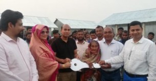 মনপুরায় গৃহহীনদের মাঝে এক শতঘর বিতরণ কার্যক্রম উদ্বোধন