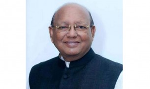 ভোলায় ইফতারসামগ্রী নিয়ে ১০ হাজার পরিবারের পাশে তোফায়েল