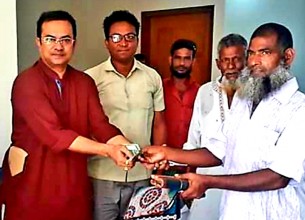 দিন রাত জনগণকে স্বার্থে কাজ করে যাচ্ছেন ভোলার শ্রেষ্ঠ চেয়ারম্যান জহুরুল ইসলাম নকীব