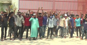 ভোলায় বেতন ভাতা ও চাকরী স্থায়ী করণের দাবী শেলটেক শ্রমিকদের বিক্ষোভ মিছিল