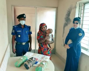 ভোলায় সোয়া দুই কেজি গাঁজাসহ নারী মাদক ব্যবসায়ীকে আটক