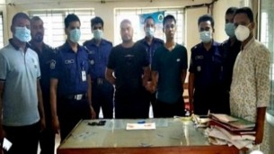 লালমোহনে ১০৮ পিচ ইয়াবাসহ দুই মাদক ব্যবসায়ী আটক