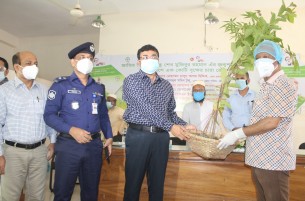 ভোলায় মুজিব শতবর্ষ উপলক্ষ্যে  বৃক্ষরোপন কর্মসূচির উদ্বোধন