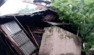 ভোলার চরফ্যাশনে ঘরচাপায় মা-ছেলেসহ ৩ জনের মৃত্যু