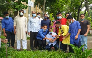 মুজিব বর্ষ উপলক্ষে ভোলা সরকারি কলেজে ছাত্রলীগের বৃক্ষরোপণ কর্মসূচি পালন