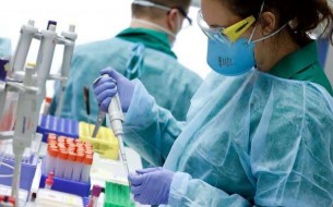 ভোলায় পিসিআর ল্যাবে করোনা ভাইরাসের নমুনা পরীক্ষা শুরু