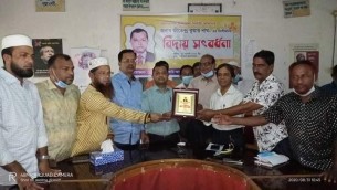 দৌলতখানে ইউএনওকে     বিদায় সংবর্ধনা