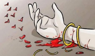 ভোলায় যৌতুকের দাবিতে স্ত্রীকে মারধর : স্বামী গ্রেফতার