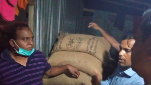 চরফ্যাশনে ২ মেট্রিক টন  চালের ৪০বস্তা উদ্ধার