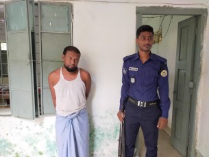 মনপুরায় প্রতিবন্ধি শালিকাকে ধর্ষণের চেষ্টা,দুলাভাই গ্রেপ্তার