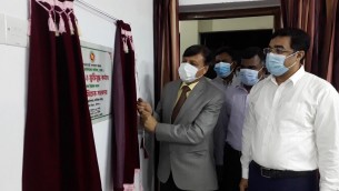 ভোলায় জেলা প্রশাসক  কার্যালয়ে বঙ্গবন্ধু ও মুক্তিযুদ্ধ কর্ণার উদ্বোধন