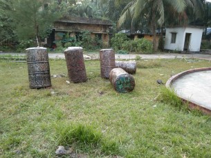 দৌলতখানে ৬ ব্যারেল চোরাই তেল উদ্ধার