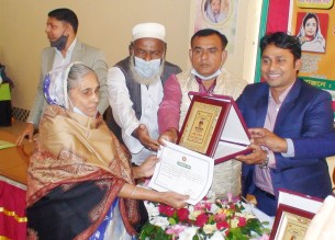 দৌলতখান ও লালমোহনে দশ  নারীকে জয়িতা সংবর্ধনা