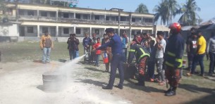 ইলিশায় ফায়ারসার্ভিসের অগ্নিনির্বাপক মহড়া