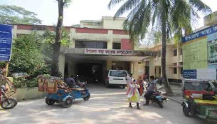 মনপুরা স্বাস্থ্য কমপ্লেক্সের বেহাল দশা