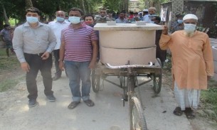 মনপুরায় ১৮০ পরিবারের মাঝে বিনামূল্যে রিং¯øাব বিতরন