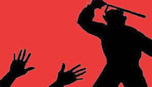 ভোলায় শালিশের বিষয়ে কথা বলতে যাওয়ায় দুই ভাইকে পিটিয়ে আহত