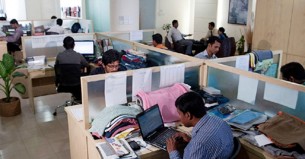 ঈদের ছুটি শেষে অফিস-আদালত খুলছে কাল