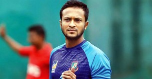 কেন্দ্রীয় চুক্তিতে ফিরলেন সাকিব আল হাসান