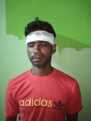 চরফ্যাসনে ইউপি মেম্বার প্রার্থীর সমর্থকের উপর হামলা