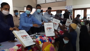 ভোলায় দ্বিতীয় পর্যায়ে প্রধানমন্ত্রীর উপহার নতুন  ঘর পেলো ৩৭১ ভুমিহীন ও গৃহহীন পরিবার