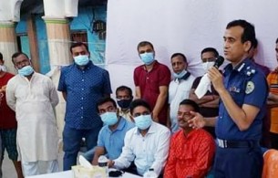 বরিশাল ডিআইজি’র সাথে ভোলা পূজা পরিষদ নেতৃবৃন্দের সাক্ষাত 