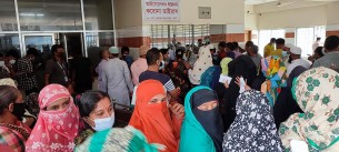 ভোলায় করোনা প্রতিরোধে টিকা গ্রহণে মানুষের আগ্রহ বেড়েছে