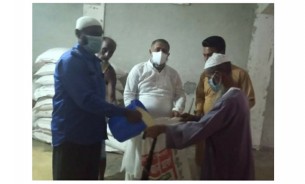 চরফ্যাশনে দুই হাজার দরিদ্র পরিবার পেল ভিজিএফ সহায়তা