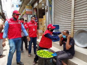ভোলায় লকডাউন বাস্তবায়নে রেড ক্রিসেন্টের  সচেতনতা মূলক মাইকিং  মাস্ক বিতরণ