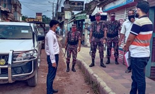 ভোলায় লকডাউন অমান্য করায় ৫৩ জনের জেল-জরিমানা