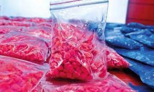 লালমোহনে মোবাইল ফোনের মাধ্যমে ইয়াবার বাজার নিয়ন্ত্রণ  !