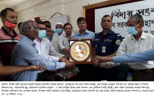 ভোলা প্রেসক্লাবে পুলিশ সুপার সরকার মোহাম্মদ কায়সারকে বিদায়ী সংবর্ধনা