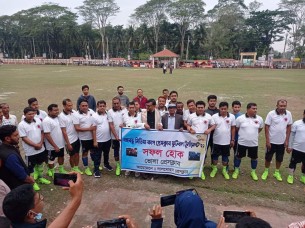 দৌলতখানকে হারিয়ে ভোলা        প্রেসক্লাব দল ফাইনালে