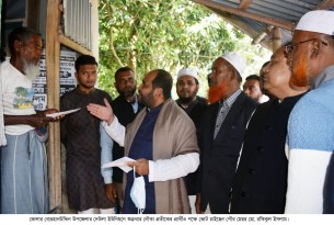 বোরহানউদ্দিনে নৌকার পক্ষে ঘরে ঘরে ভোট চাইলেন মেয়র