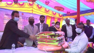 দৌলতখানে ৭৫০ জেলের মাঝে সুরক্ষা সামগ্রী বিতরণ