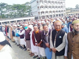 লালমোহনে  অধ্যক্ষ একেএম নজরুলের দাফন সম্পন্ন