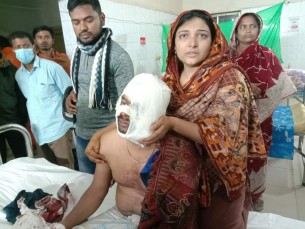 ভোলায় যুবককে গলা কেটে হত্যার চেষ্টা