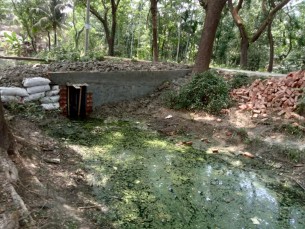 চরফ্যাসনে খালের পানি নিষ্কাশন বন্ধ করে কালভার্ট নির্মানের অভিযোগ