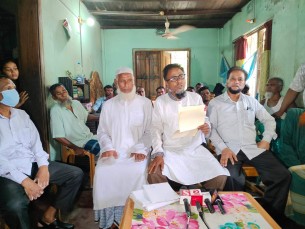 দৌলতখানে জমির বিরোধে মিথ্যা মামলা  দিয়ে হয়রানির প্রতিবাদে সংবাদ সম্মেলন