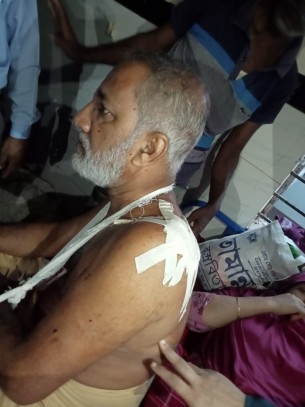 চরফ্যাসনে ব্যবসায়ী দম্পতিকে বেঁধে কুপিয়ে ও পিটিয়ে জখম