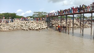 তজুমদ্দিনে বাগদা  চিংড়ির রেনু ধরতে  গিয়ে মেঘনা নদীতে জেলে নিখোঁজ