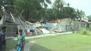 দৌলতখানে ঝড়ে মাদ্রাসার  ছাত্রাবাস ও ৫টি ঘর বিধ্বস্ত