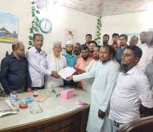 দৌলতখান মৎস্যজীবী দলের সভাপতি সামছুদ্দিন সম্পাদক আলী বেপারী