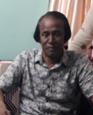 পদ্মাসেতু নিয়ে গান বাঁধলেন  ভোলার দৃষ্টিহারা শিল্পী মনজু