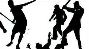 লালমোহনে ইউপি নির্বাচন স্বতন্ত্র চেয়ারম্যান প্রার্থী হওয়ায় সাংবাদিকের বাড়িতে হামলা