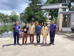 ভোলায় ঈদকে সামনে রেখে চুরি ডাকাতিতে সক্রিয়  চক্রের ৪ জন আটক