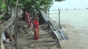 দৌলতখানে শহর রক্ষা বাঁধ হুমকির মুখে