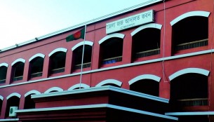 ভোলা থানার ওসি তদন্তসহ ৩৬ পুলিশের  বিরুদ্ধে আদালতে হত্যা মামলা