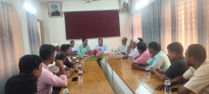 বেশি দামে সার বিক্রি করলে কঠোর ব্যবস্থা  নেয়া হবে